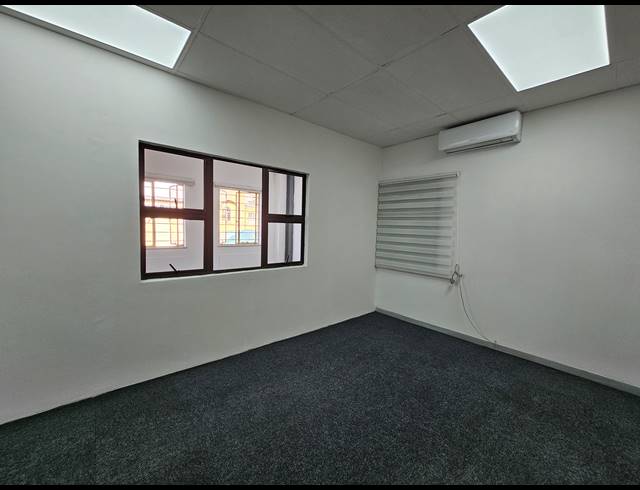 518M² WAREHOUSE TO LET IN LINBRO PARK